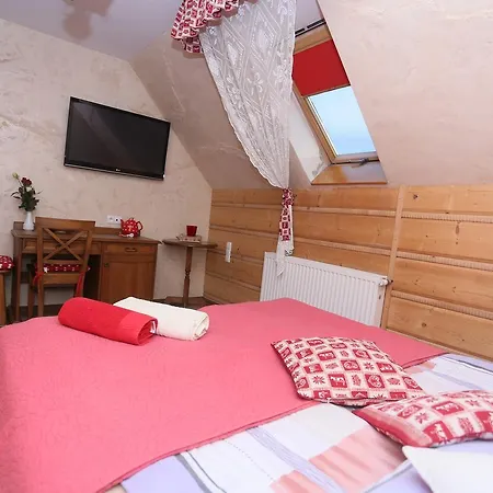 Wynajem Pokoi, Przy Moscie Bed and Breakfast Szaflary