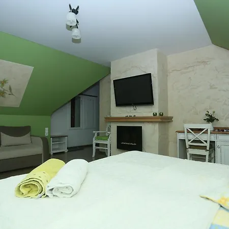 Bed and Breakfast Wynajem Pokoi, Przy Moscie *
